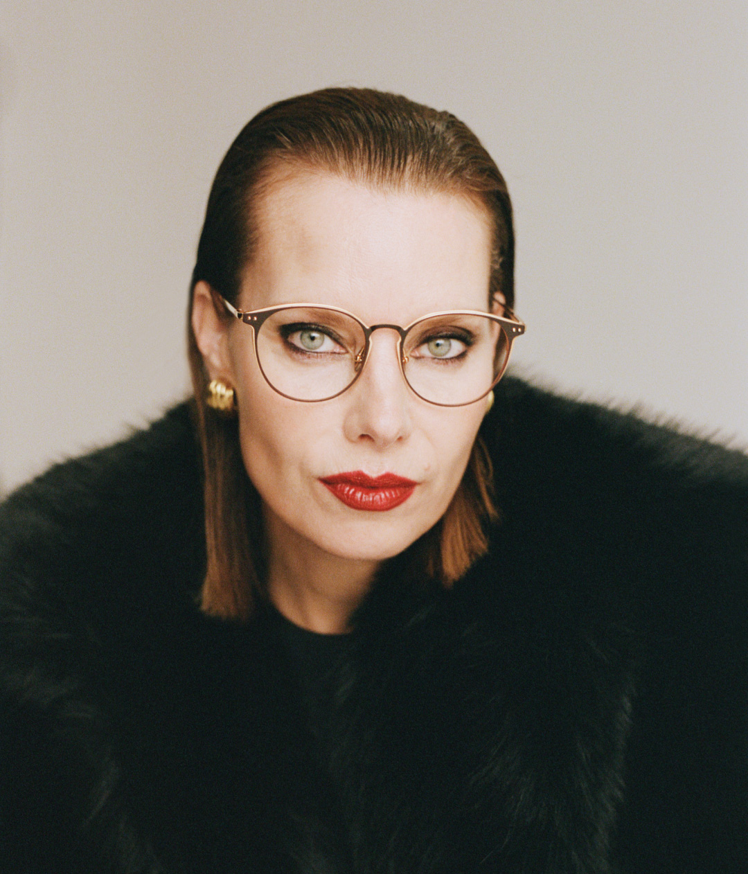 Linda Farrow