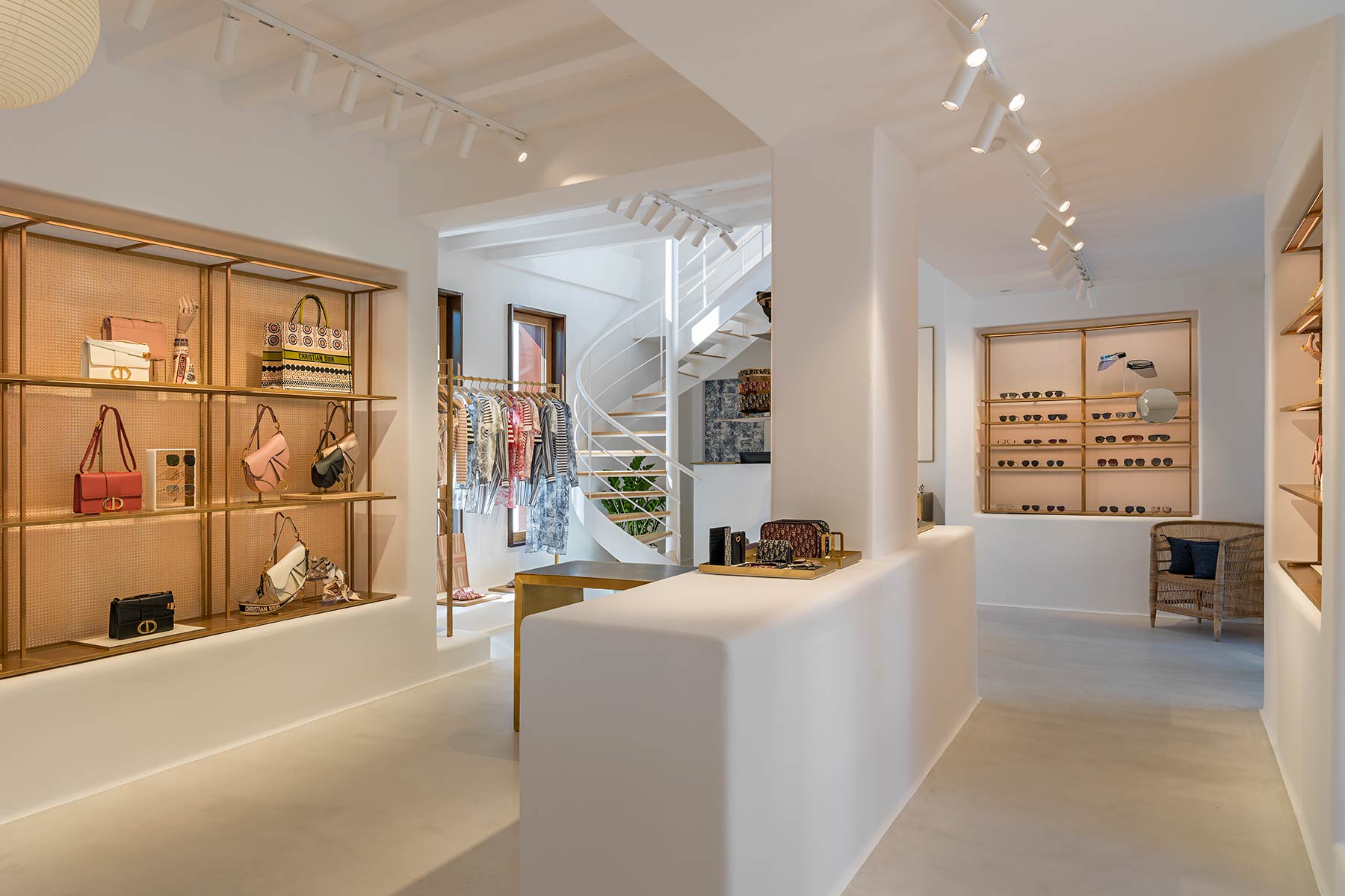 Η μπουτίκ La Collection Privée Christian Dior για τρίτη χρονιά στο Nammos  Village! - Deluxe